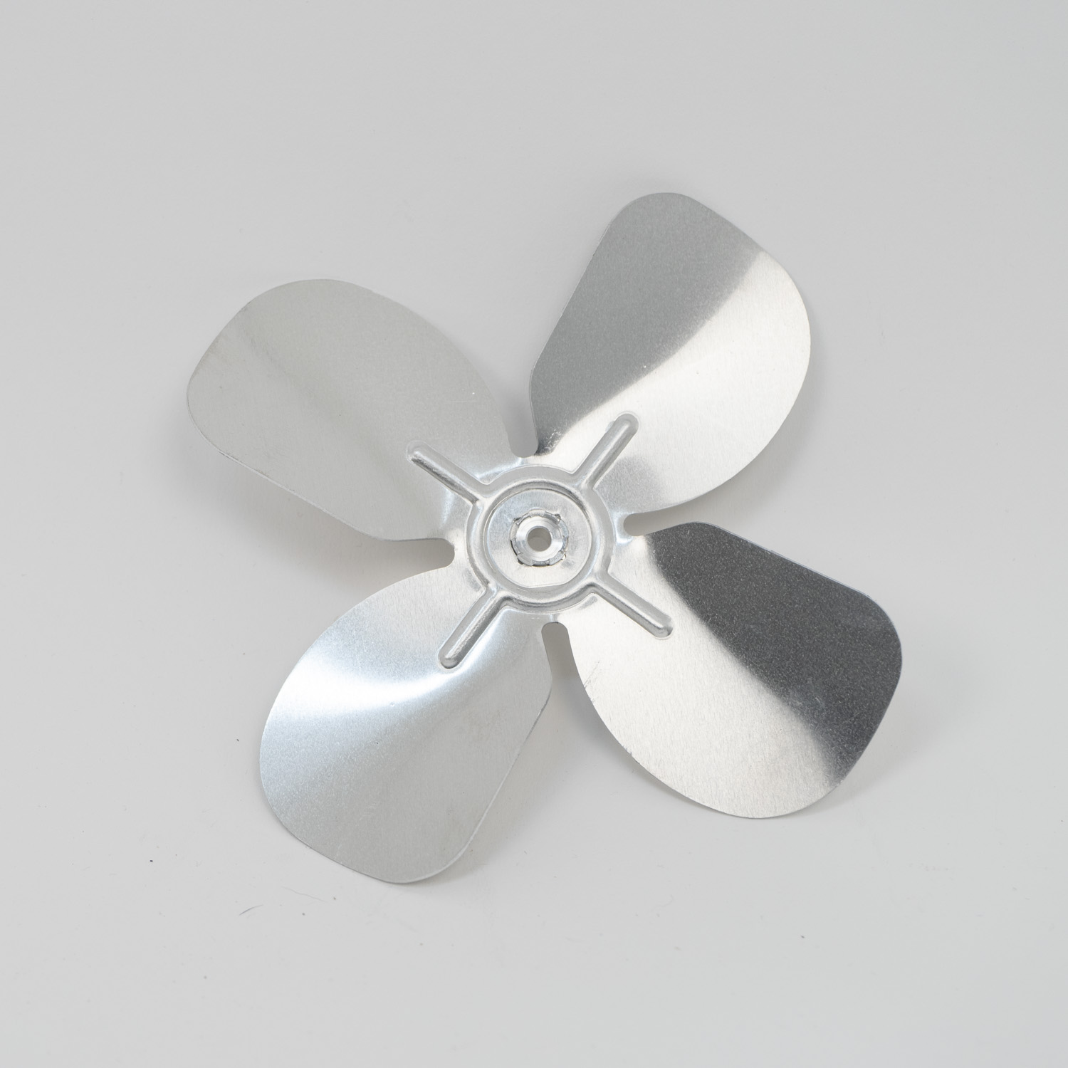 Four Wing Free Air Fan Blade Interchangeable Hub CCW 20 Dia 23 Pitch Aluminum Blade 